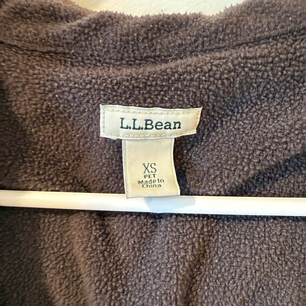 L.L. Bean Soft Fleece Jacket in Gray - Picture 3 of 9